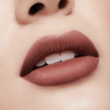 将图片加载到图库查看器，Amore Satin Matte Lip Crème
